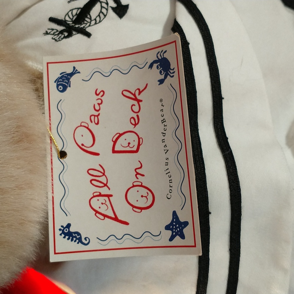 Retired - Cornelius VanderBear -  All Paws on Deck - NWT - 22" - Like New Cond. - Picture 5 of 7